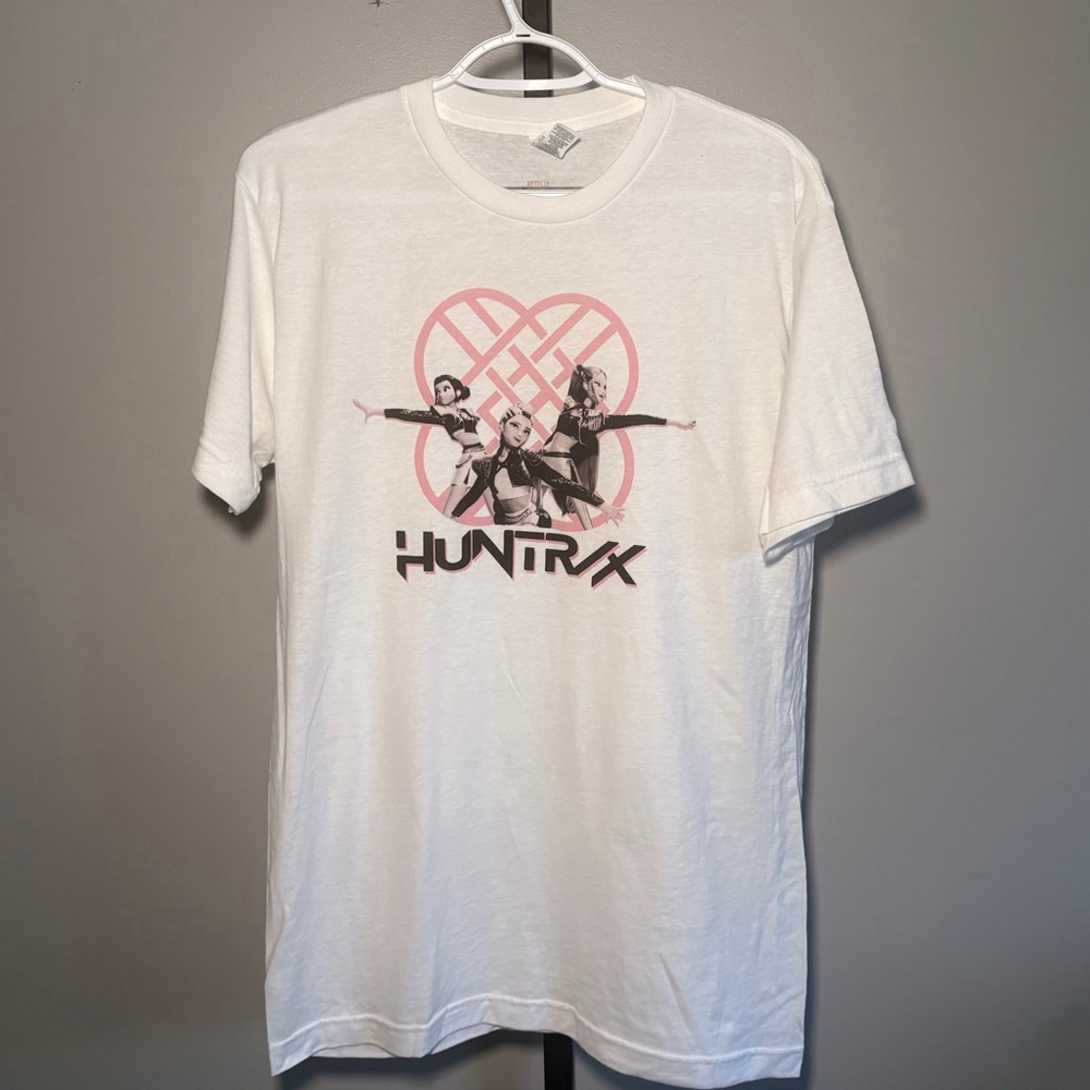 K-Pop Demon Hunters Short‎ Sleeve Tee M White Pink